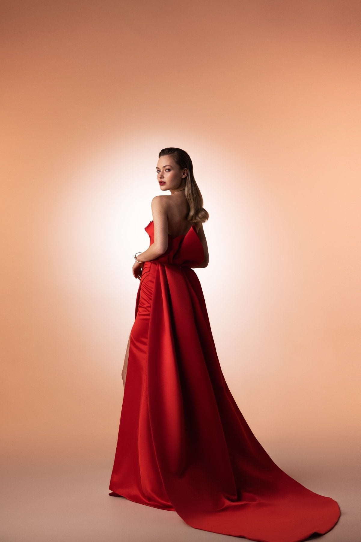 Olyamak 960: Scarlet Siren Mermaid Gown