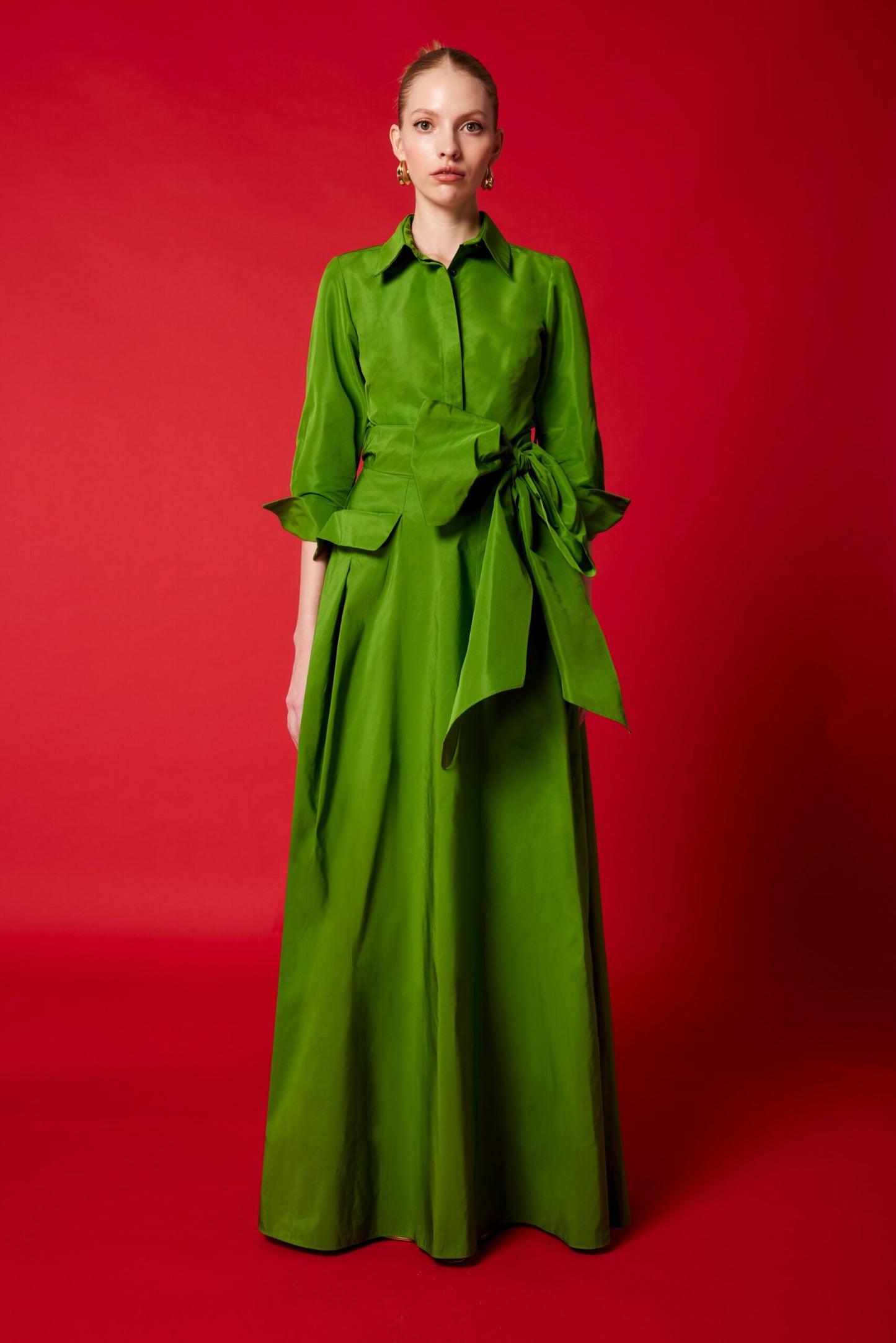 Carla Ruiz 51548 – Women's Bow-Tie Shirt with Flowing Maxi Skirt