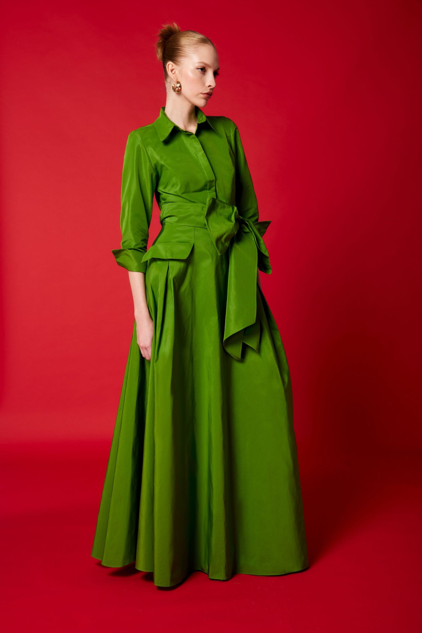 Carla Ruiz 51548 – Women's Bow-Tie Shirt with Flowing Maxi Skirt