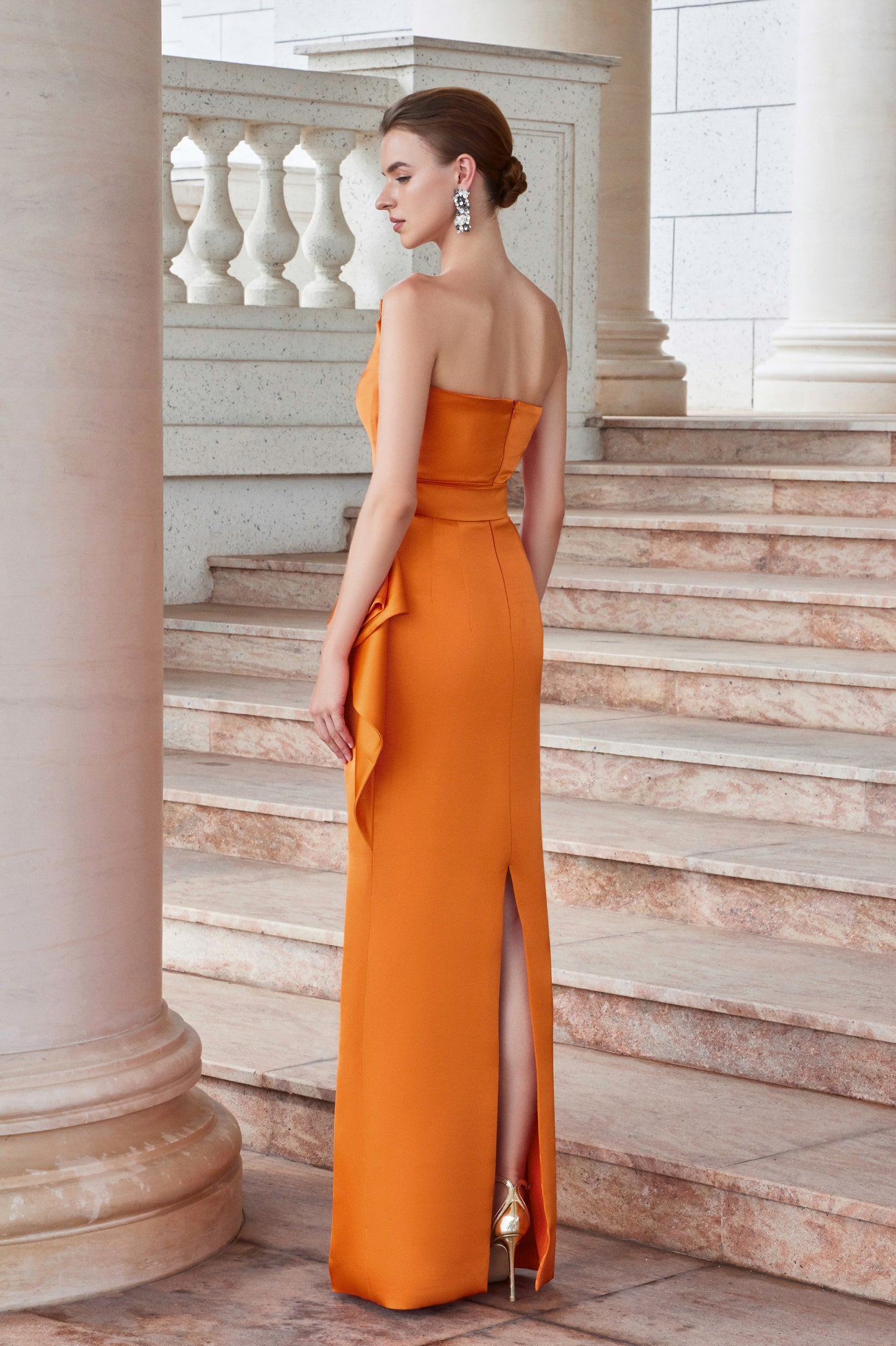 I.H.F Atelier: Stunning Orange One-Shoulder Agate Silk Evening Dress