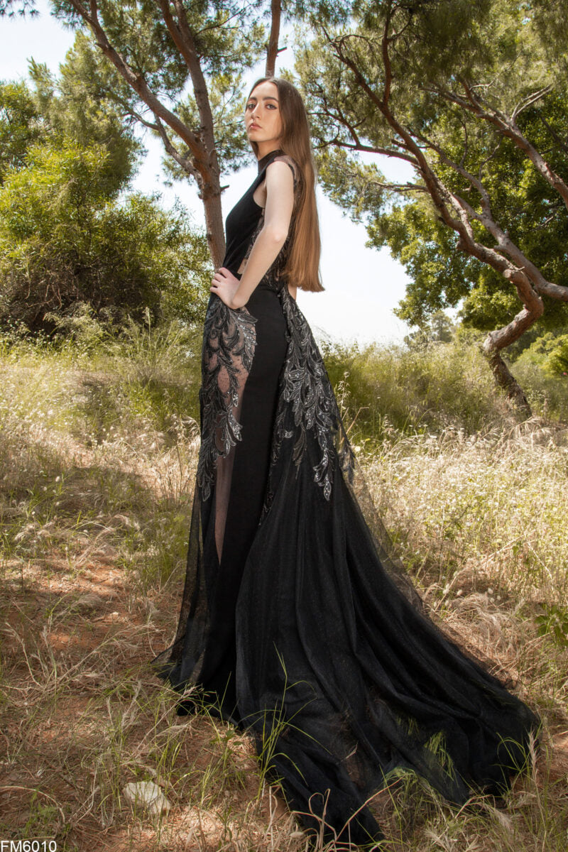 Side Skirt and Split on Dress - Rofial Beauty