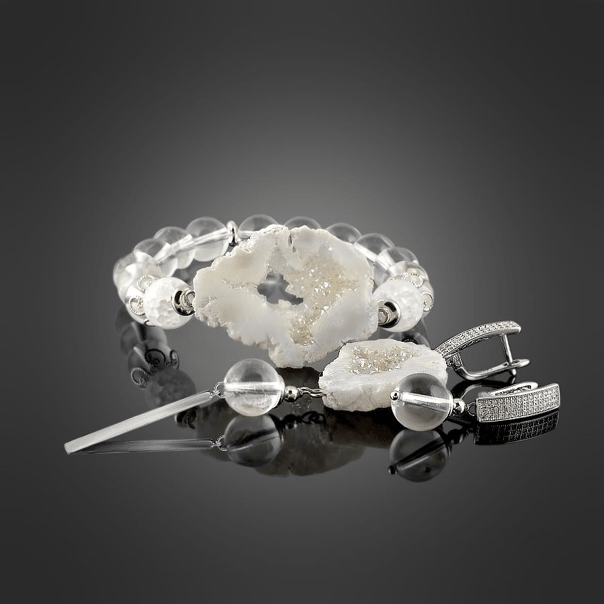 Natural Quartz Bracelet and Earrings - Rofial Beauty
