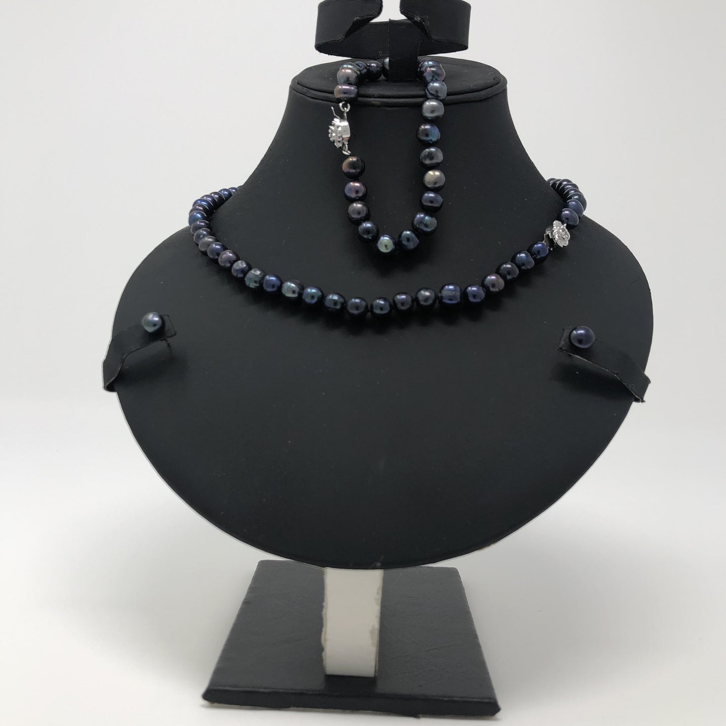 Fresh Water Pearl Set - Rofial Beauty