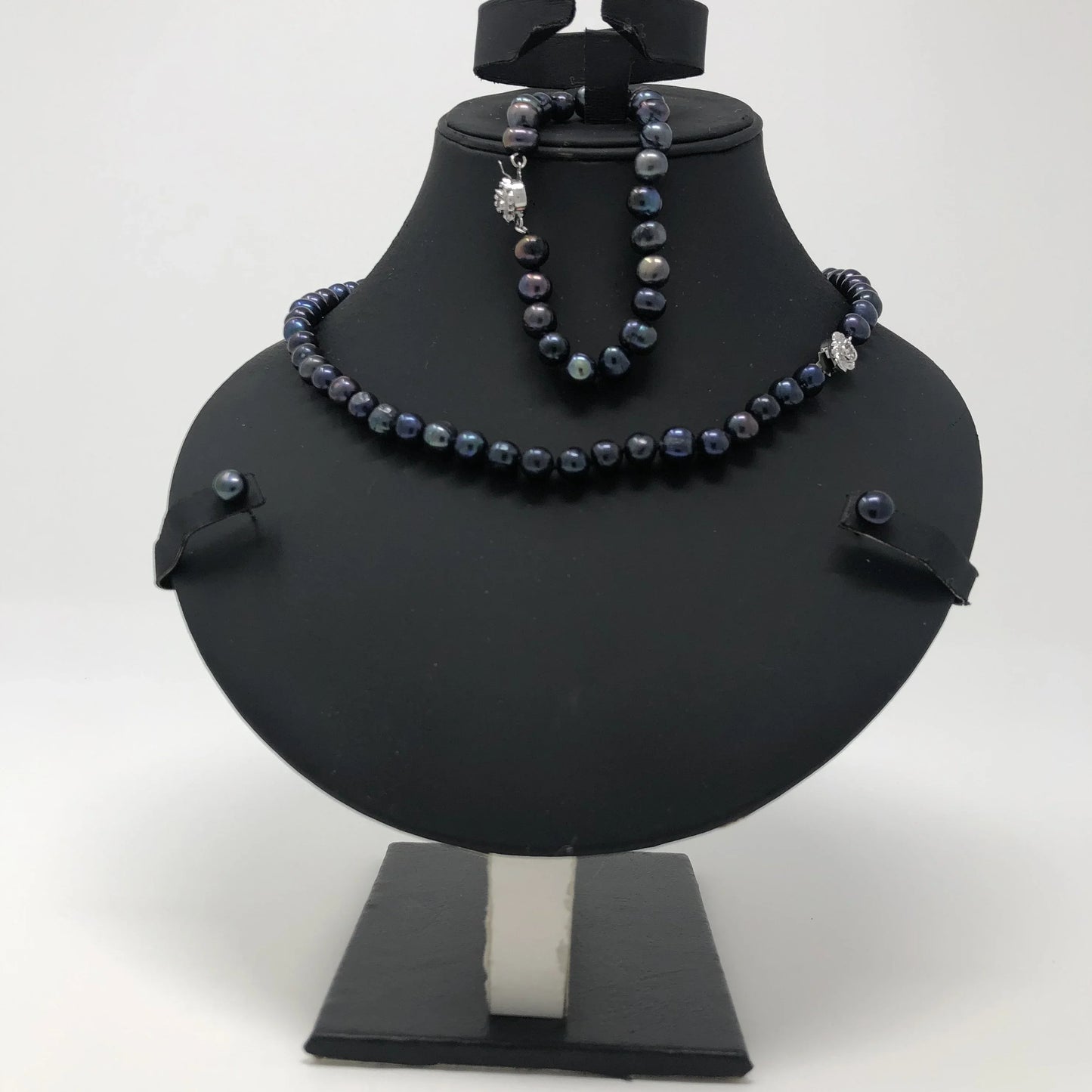 Fresh Water Pearl Set - Rofial Beauty