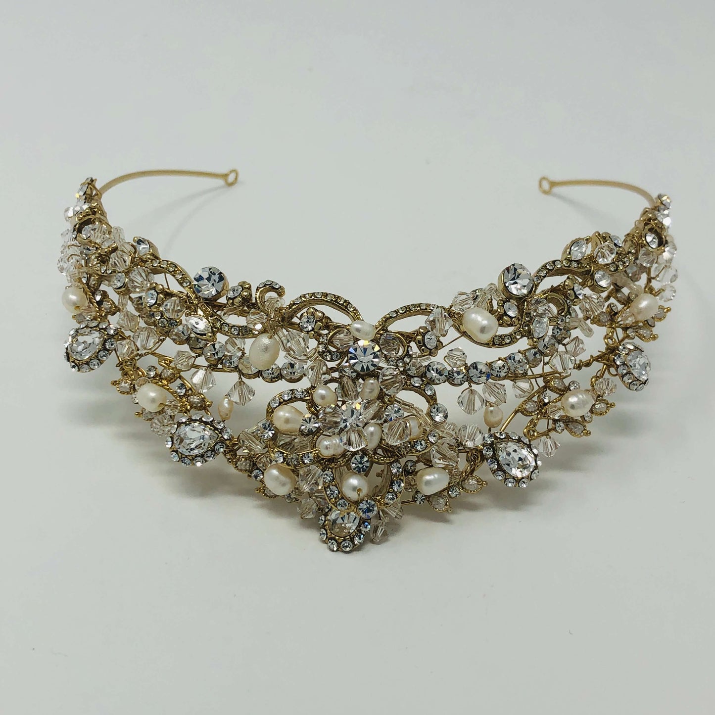 Divine Golden Tiara Set - Rofial Beauty
