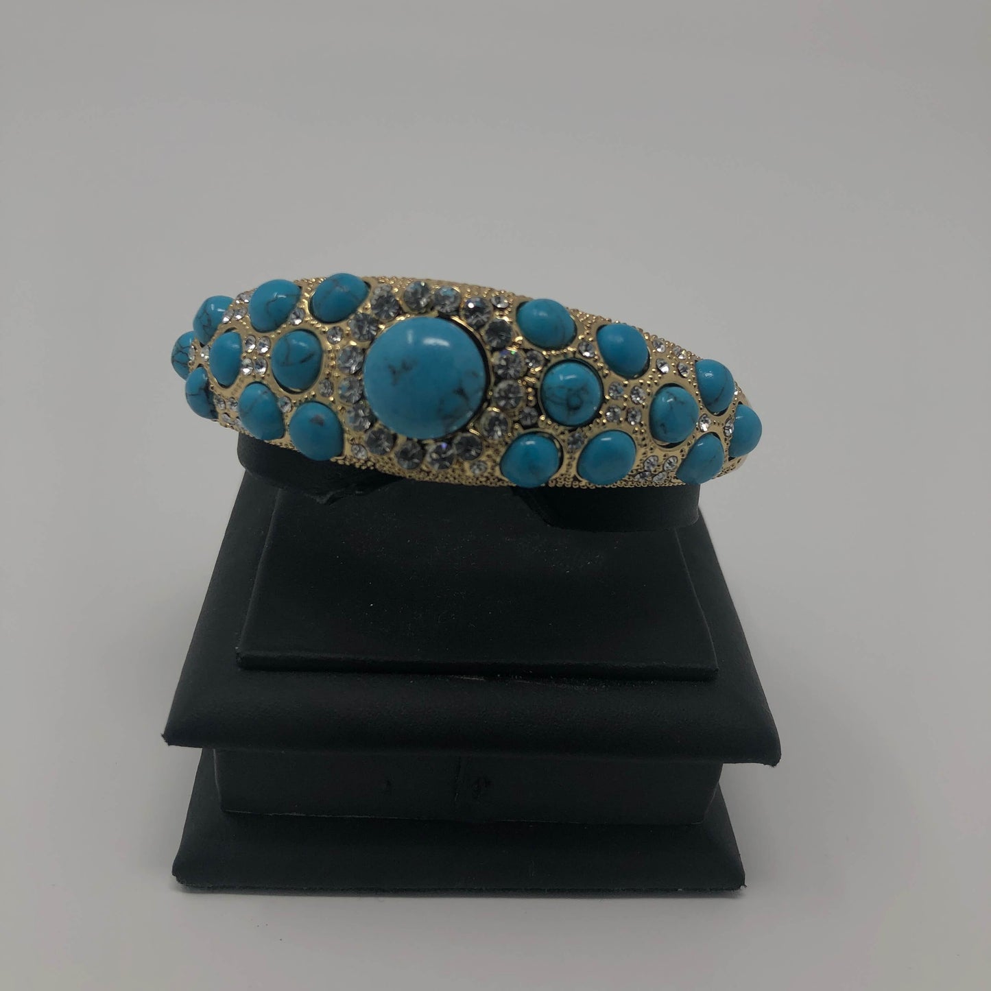 Blue Stoned Set - Rofial Beauty