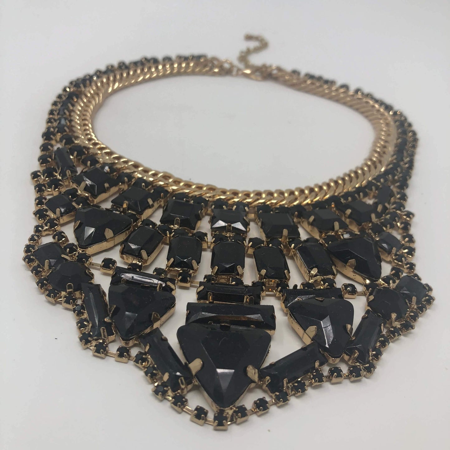 Black Unique Chain - Rofial Beauty