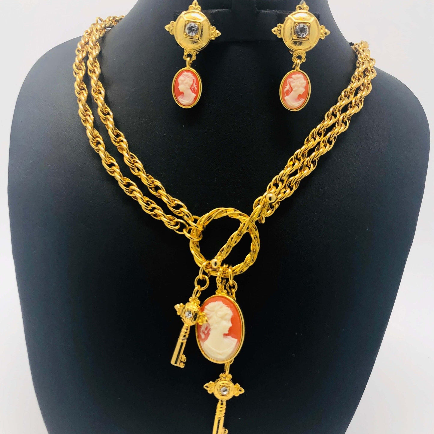 Artistic Golden Set - Rofial Beauty