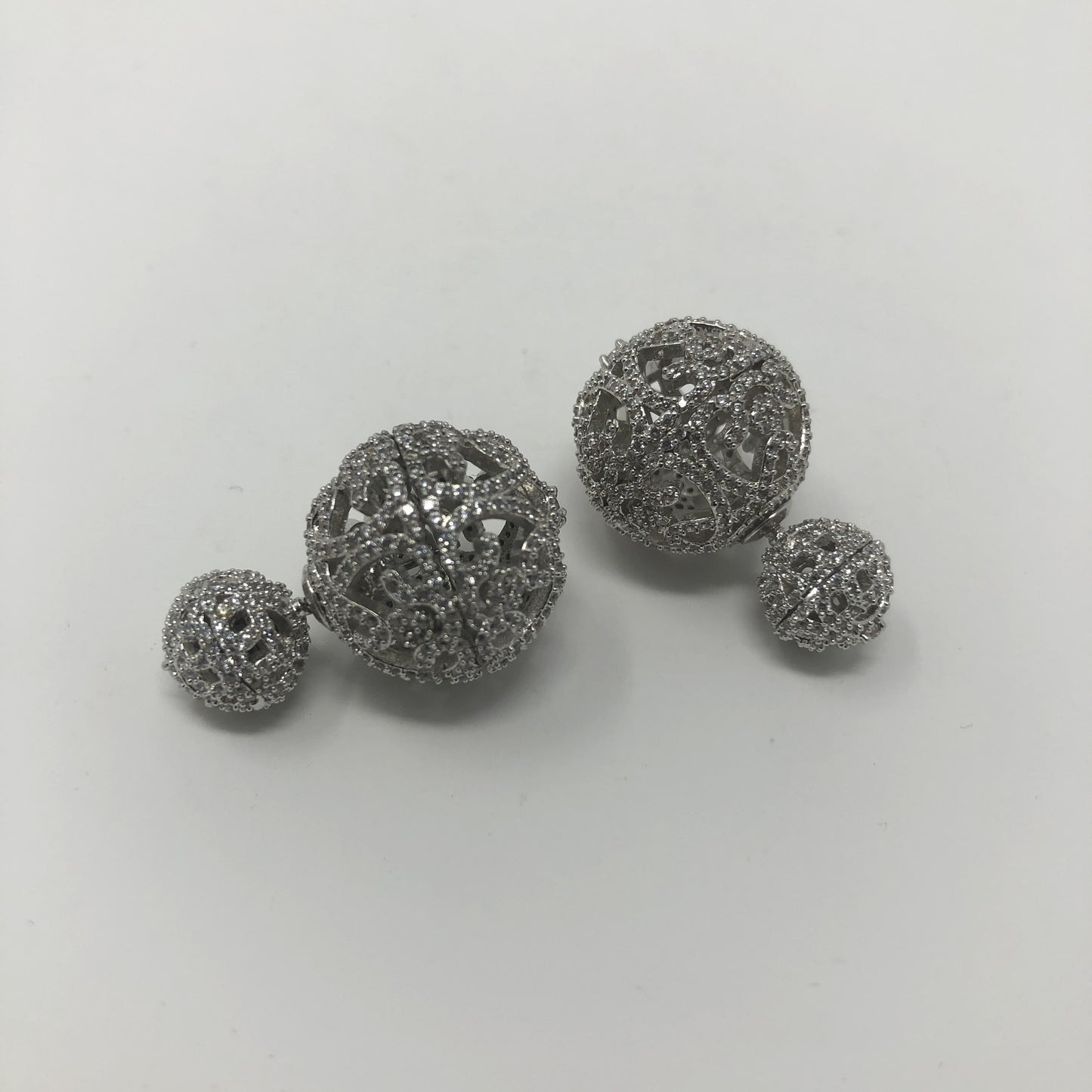 Double Sided Silver Earrings - Rofial Beauty
