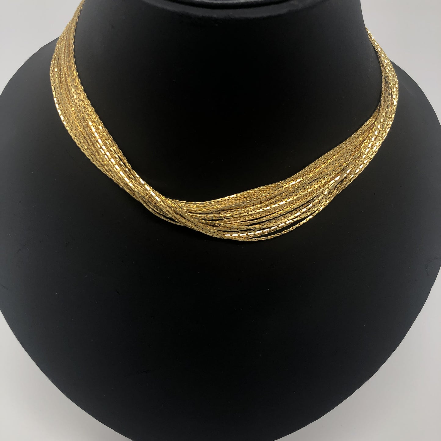 Gold Plated Choker - Rofial Beauty