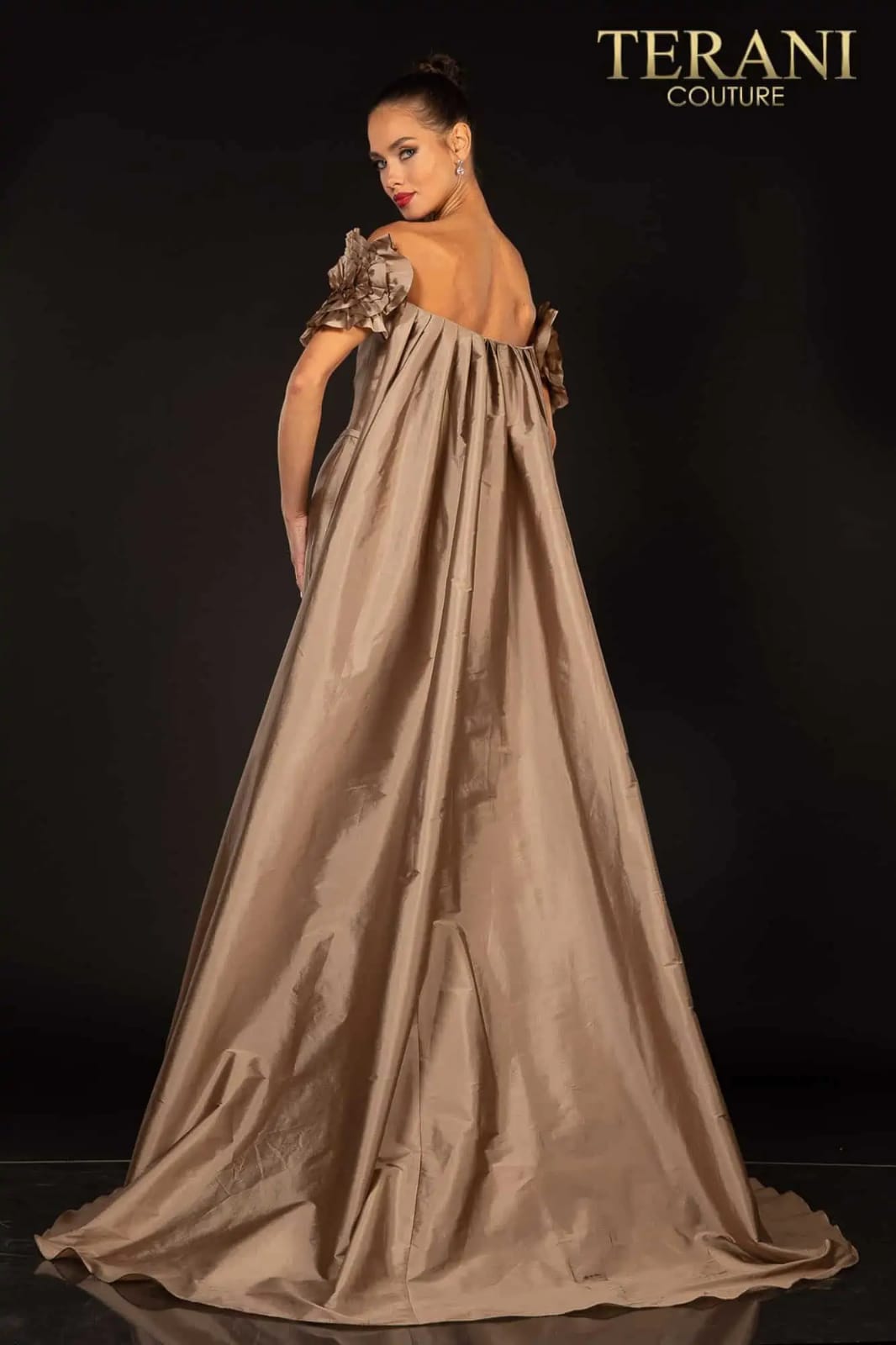Off-Shoulder With Cape Long Gown - 2021E2792