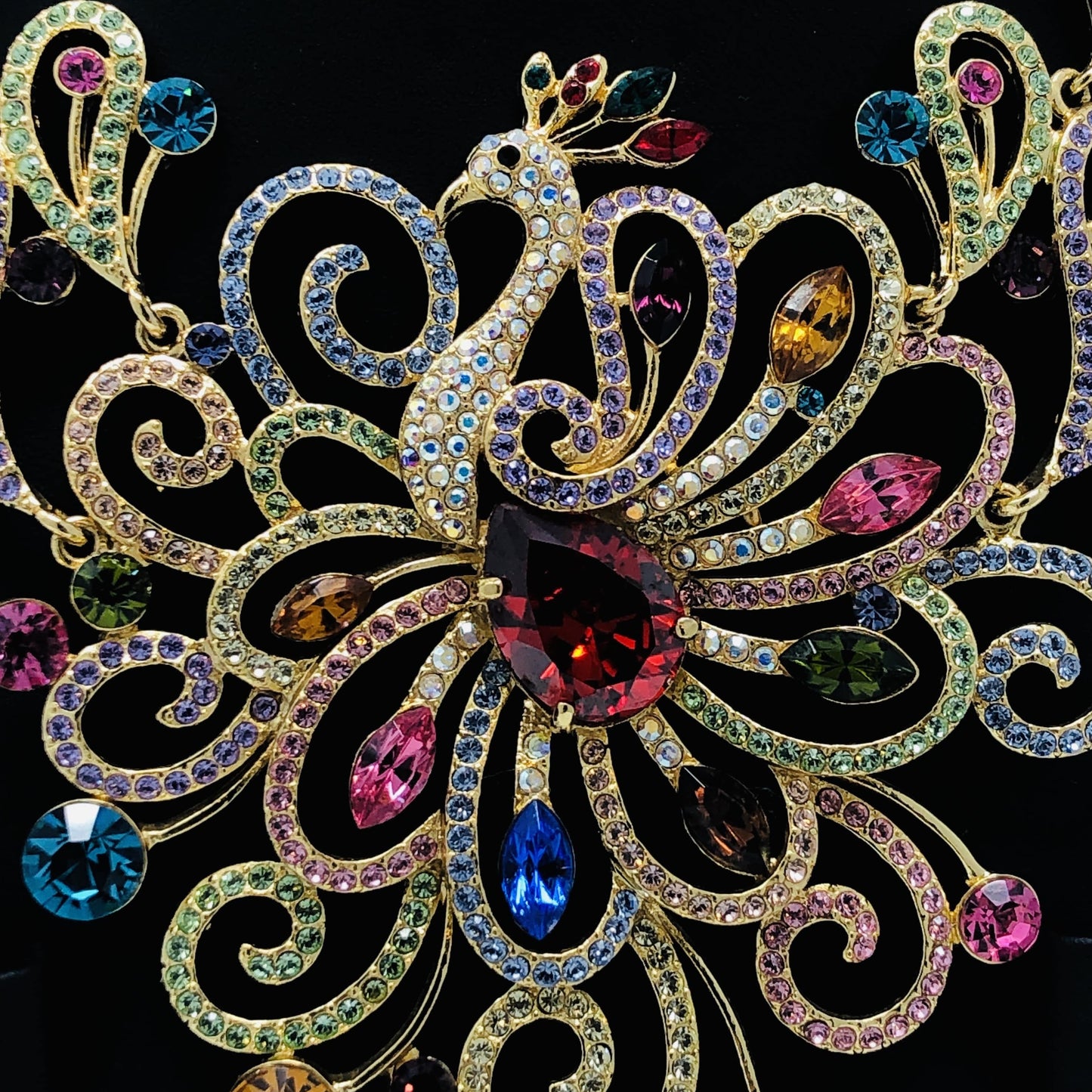 Colorful Peacock - Rofial Beauty