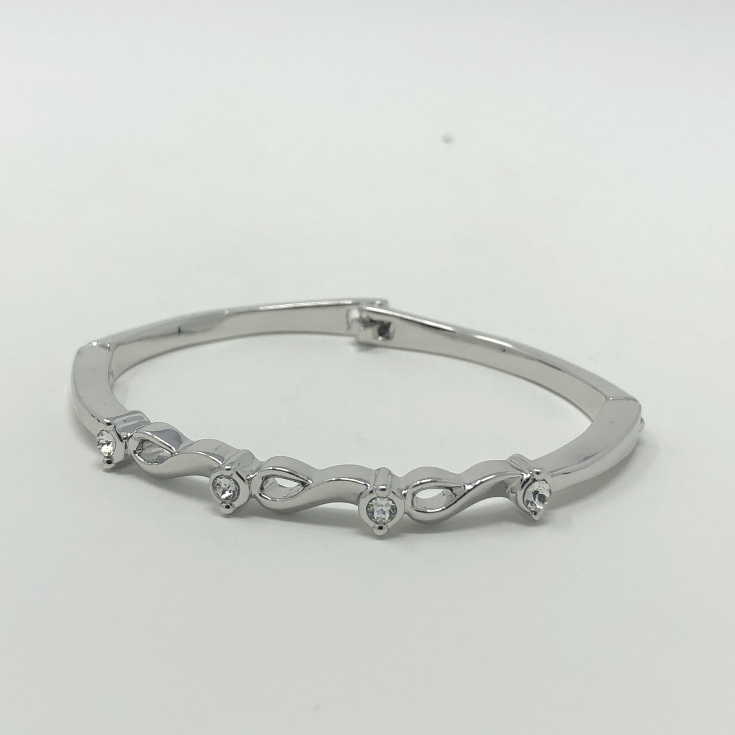 Silver Colored Bangle - Rofial Beauty