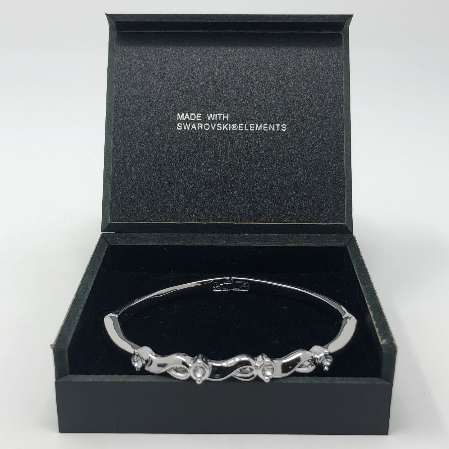Silver Colored Bangle - Rofial Beauty