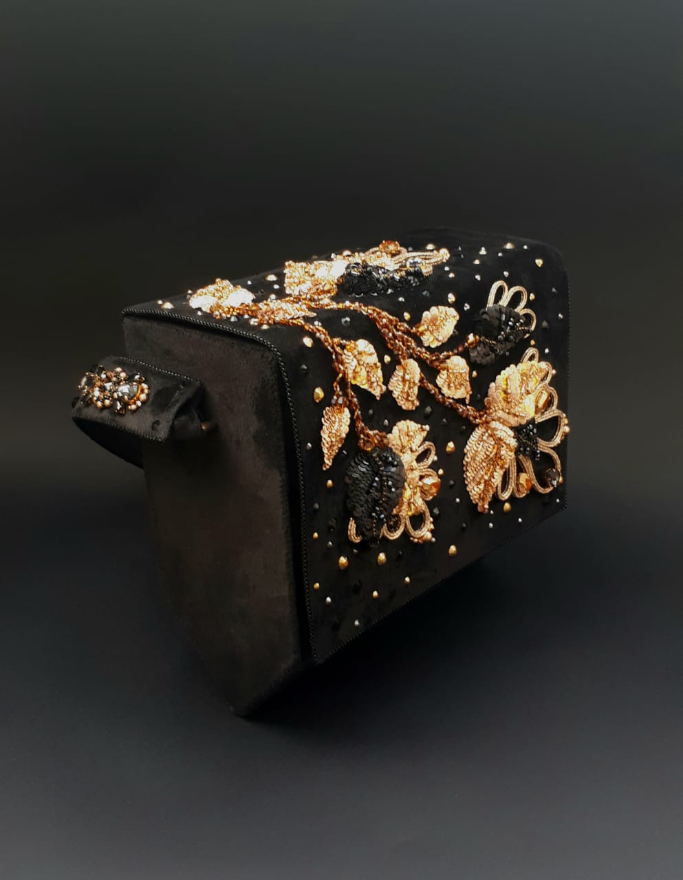 Golden Life - Rofial Beauty
