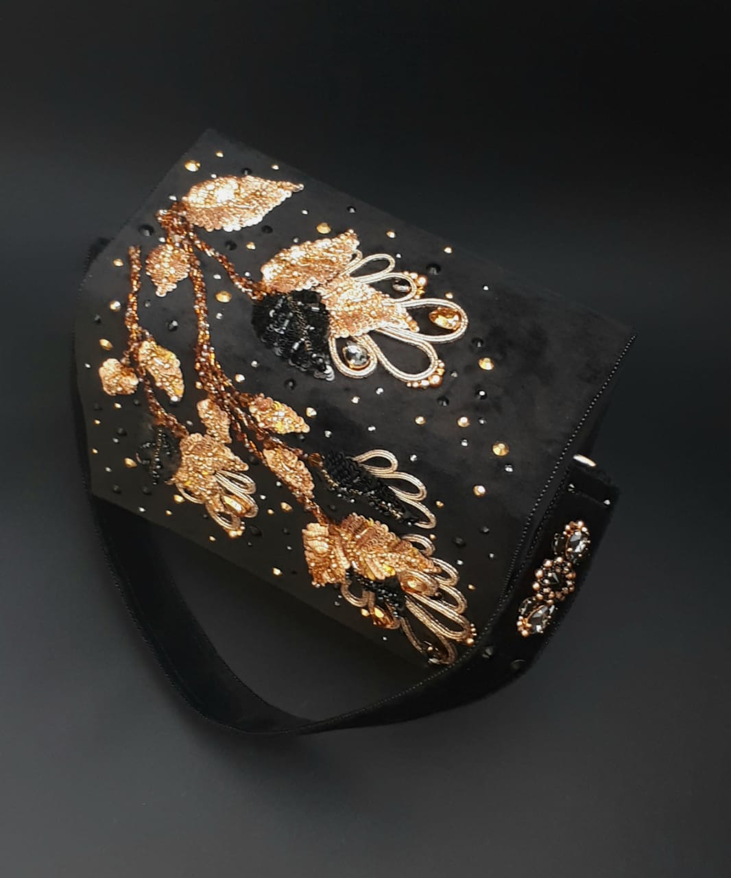 Golden Life - Rofial Beauty
