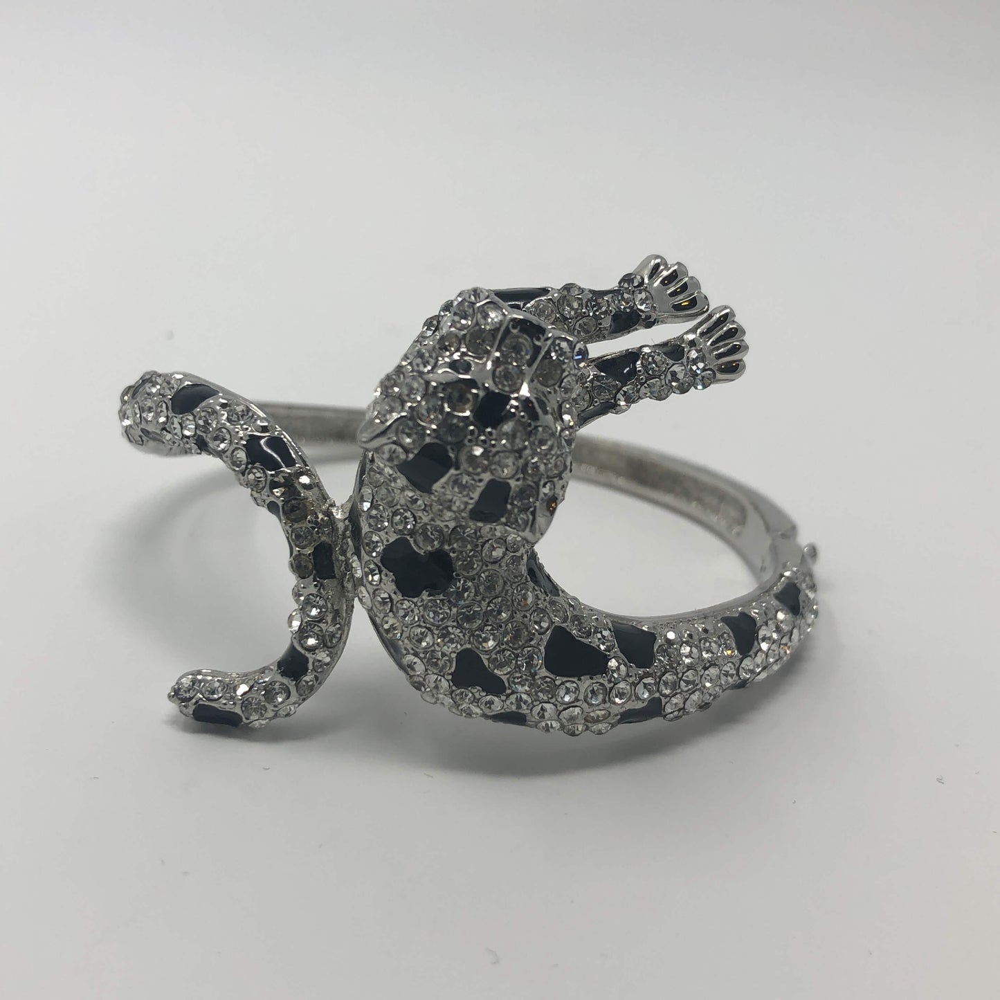 Tiger Themed Bracelet. - Rofial Beauty