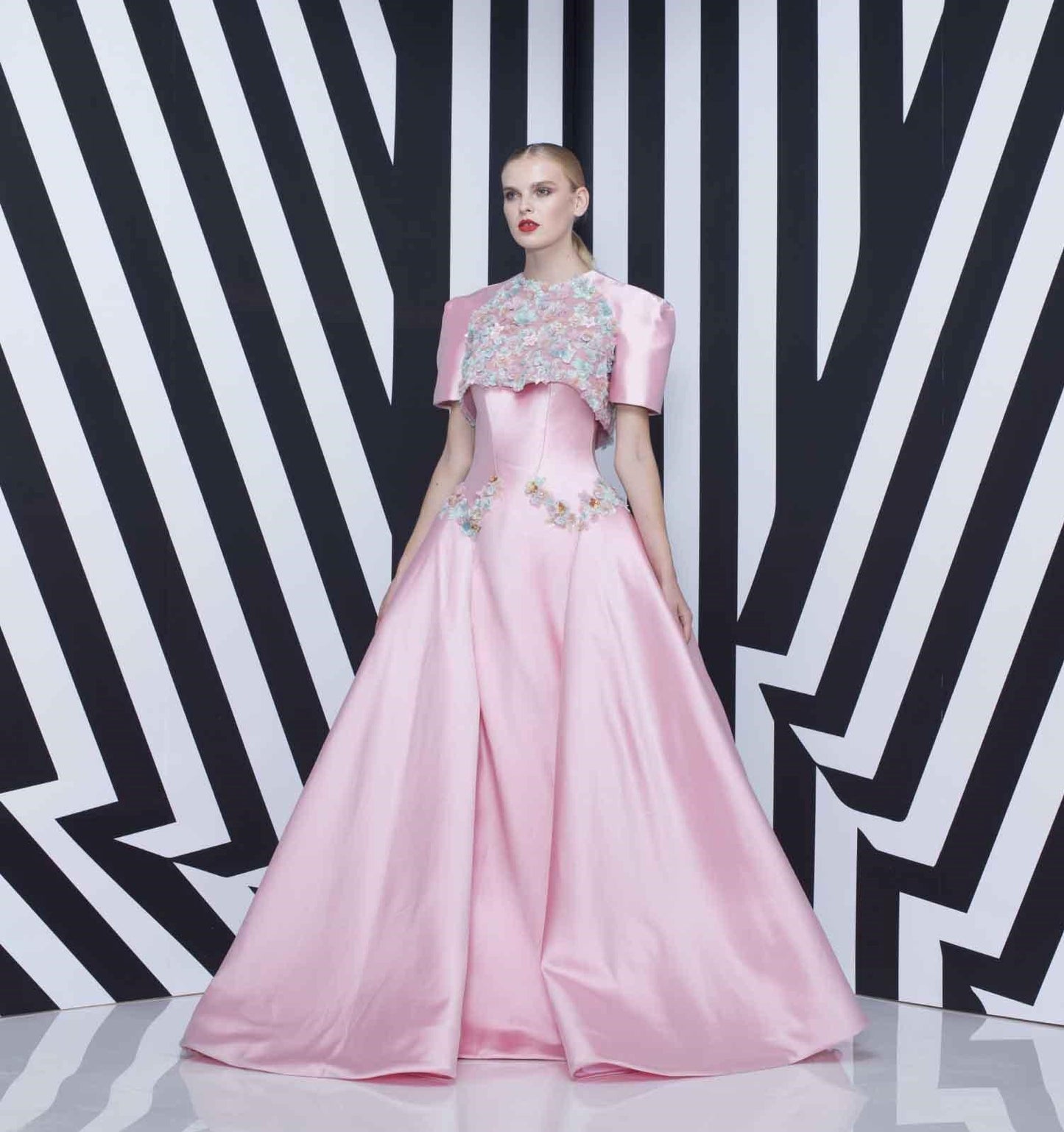 Silky Blush Evening Gown - Rofial Beauty