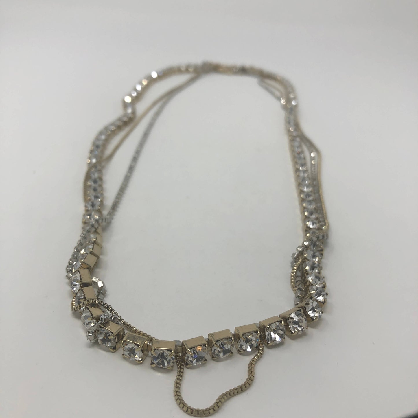 Triple Layered Necklace - Rofial Beauty