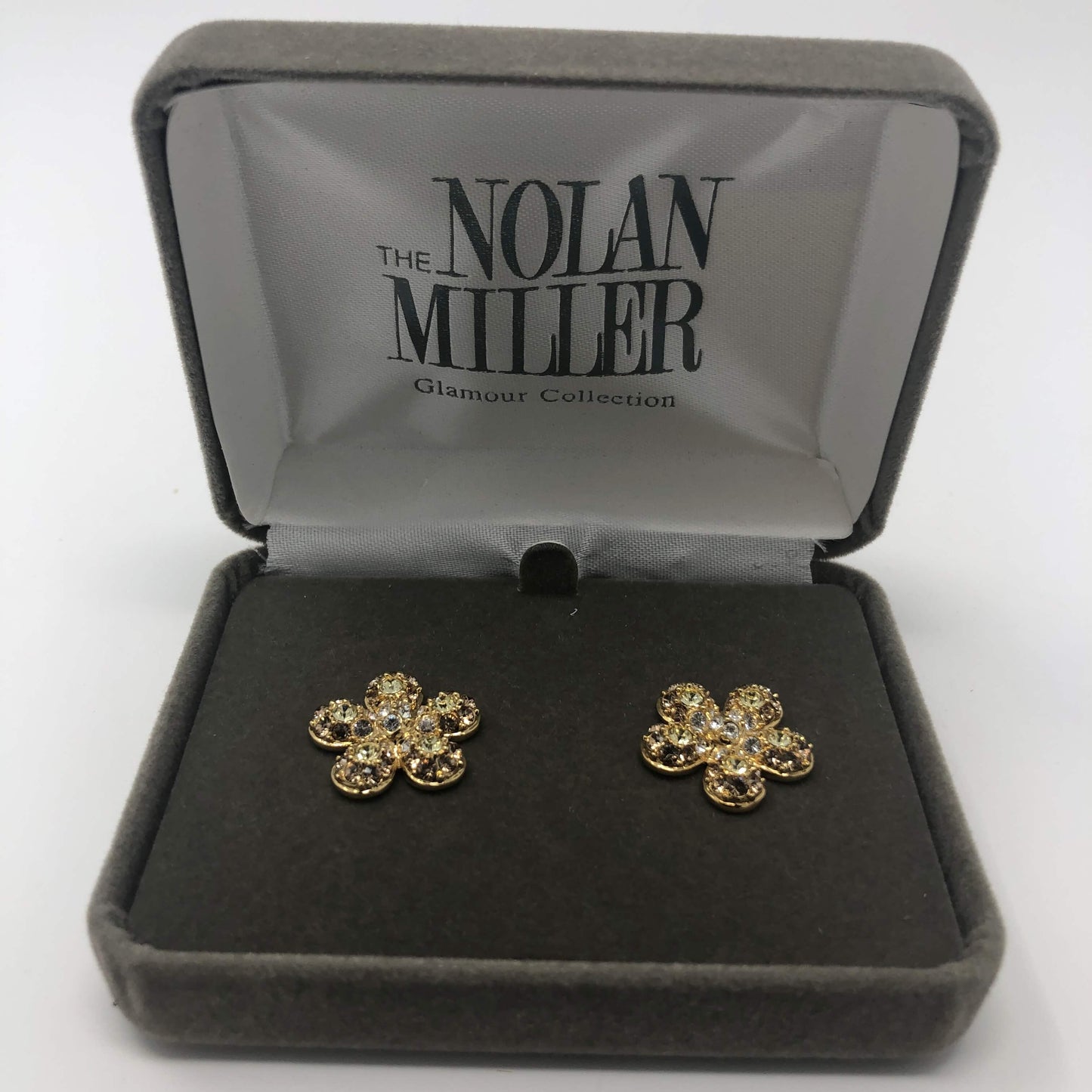 Gold Flower Pendant Set - Rofial Beauty