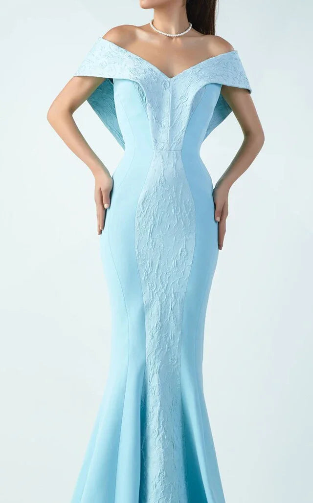 Dress with trimmed off-shoulder neckline - Rofial Beauty