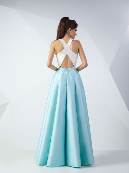 V-necked sleeveless top with crisscross back - Rofial Beauty