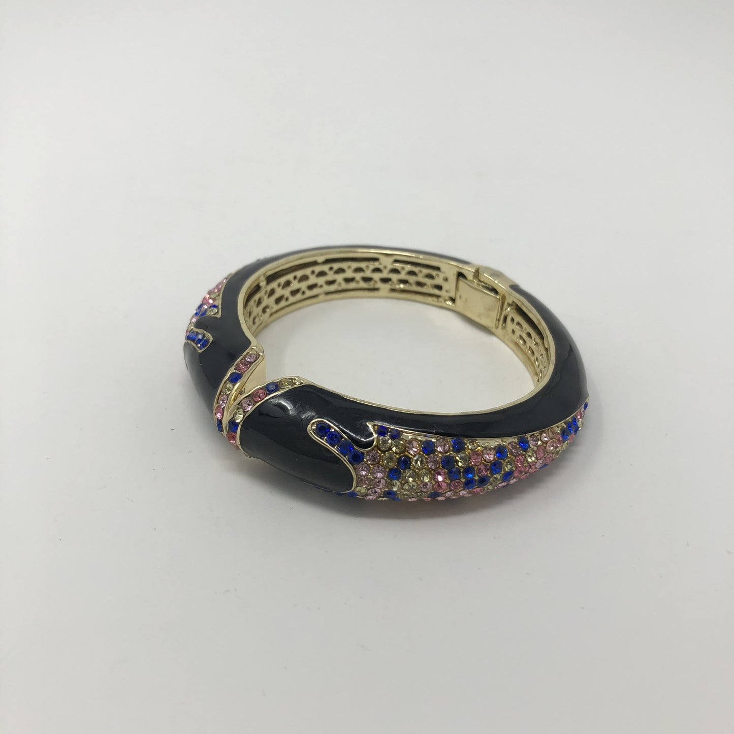 Golden Black Cuff Bracelet - Rofial Beauty