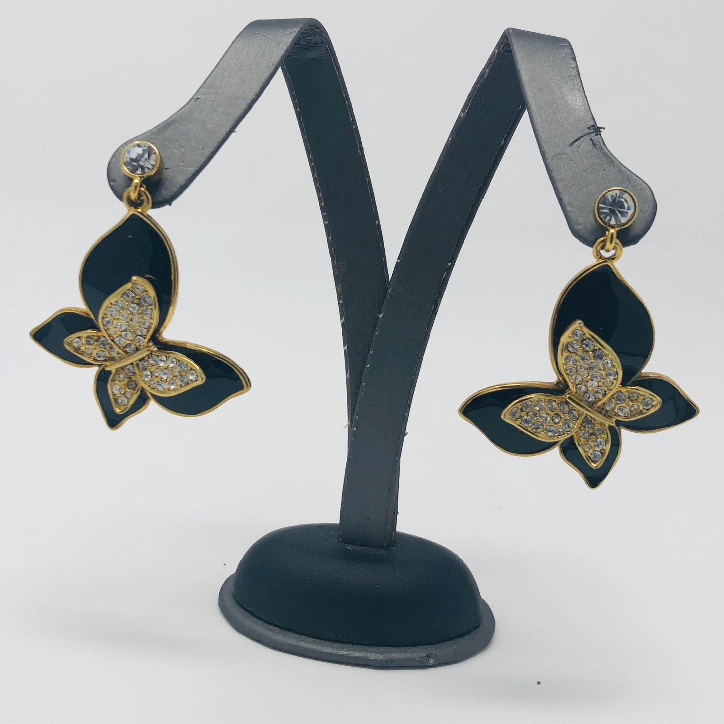 Fly without String, Spread your Wings - Rofial Beauty