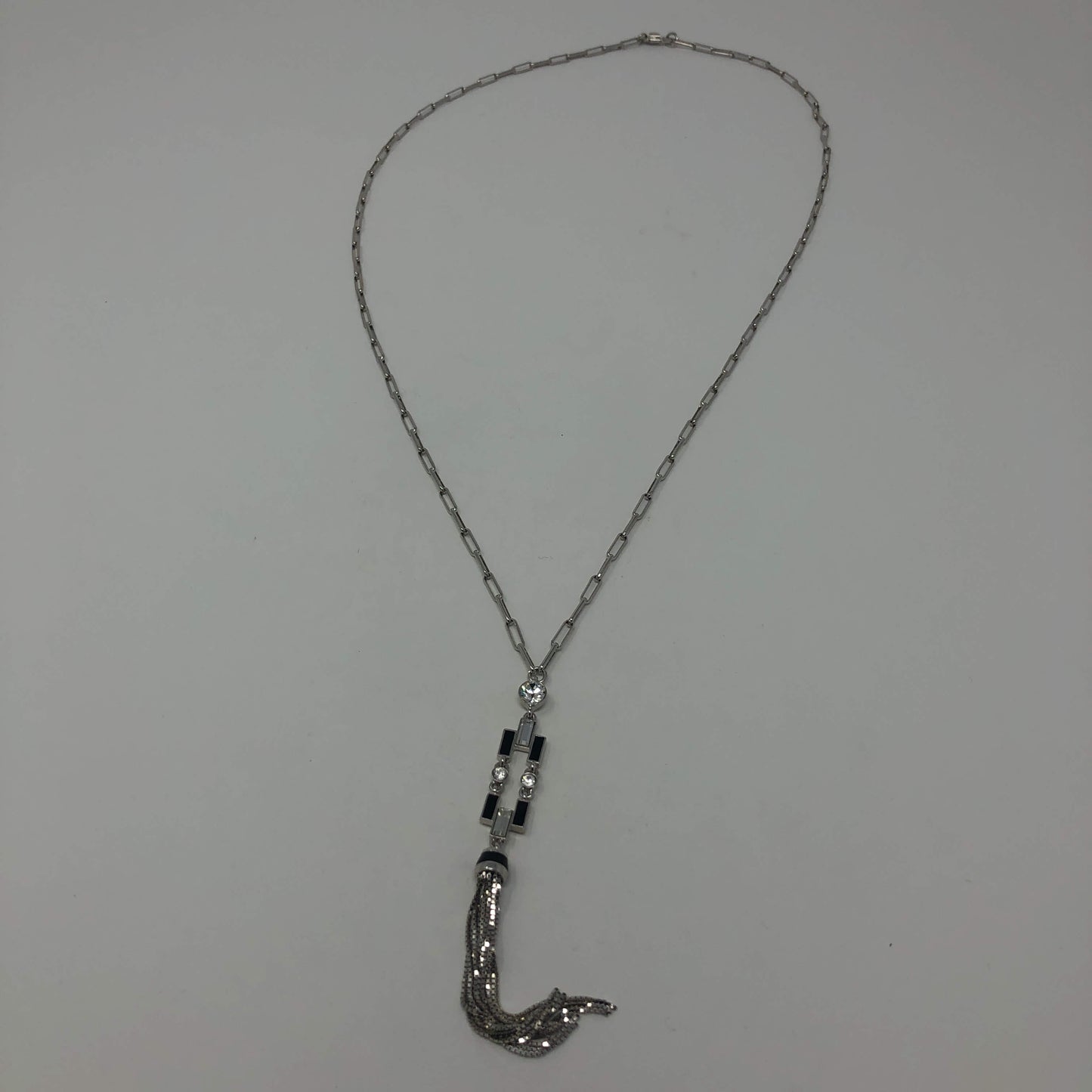 Tassled Silver Necklace - Rofial Beauty