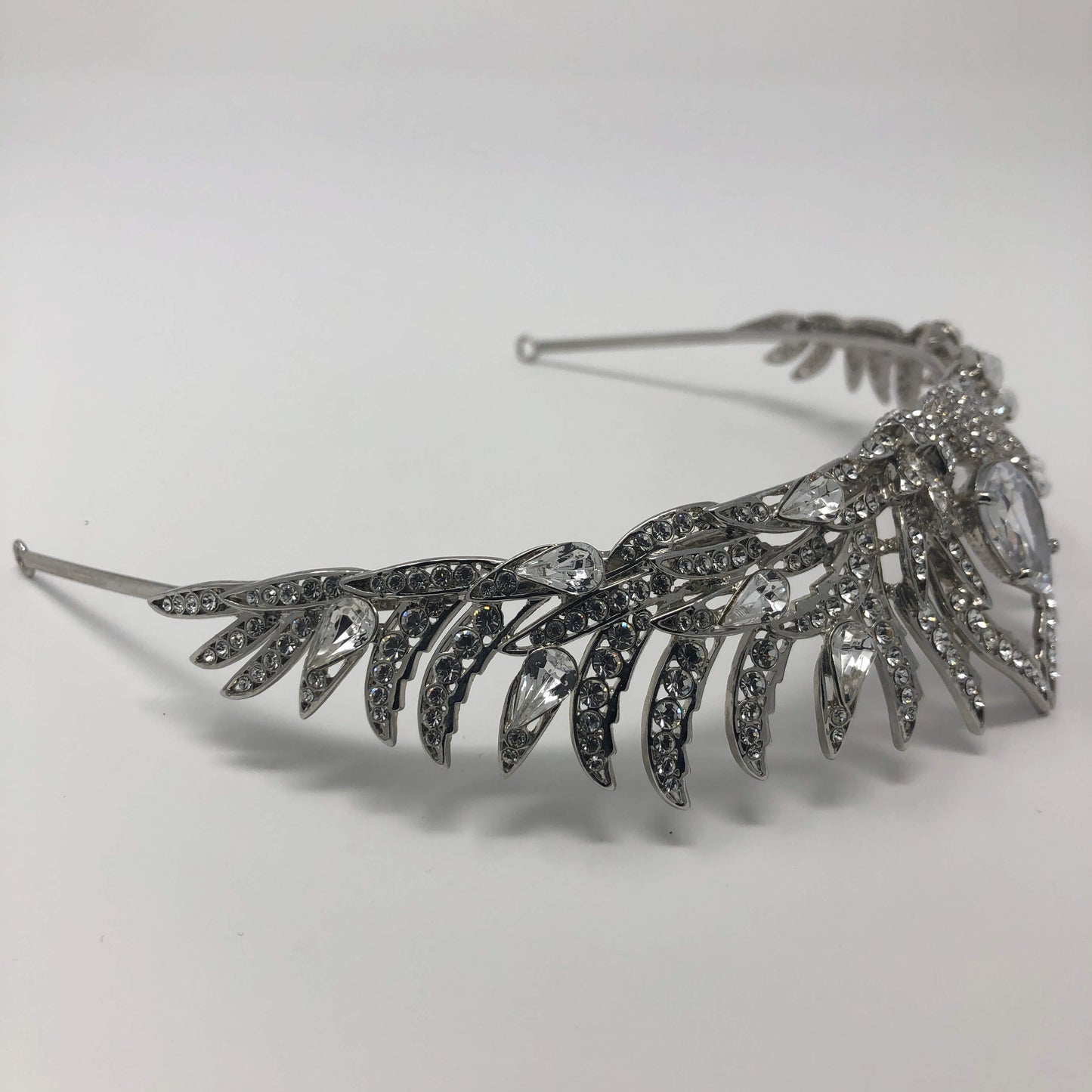 Extravagant Silver Tiara - Rofial Beauty