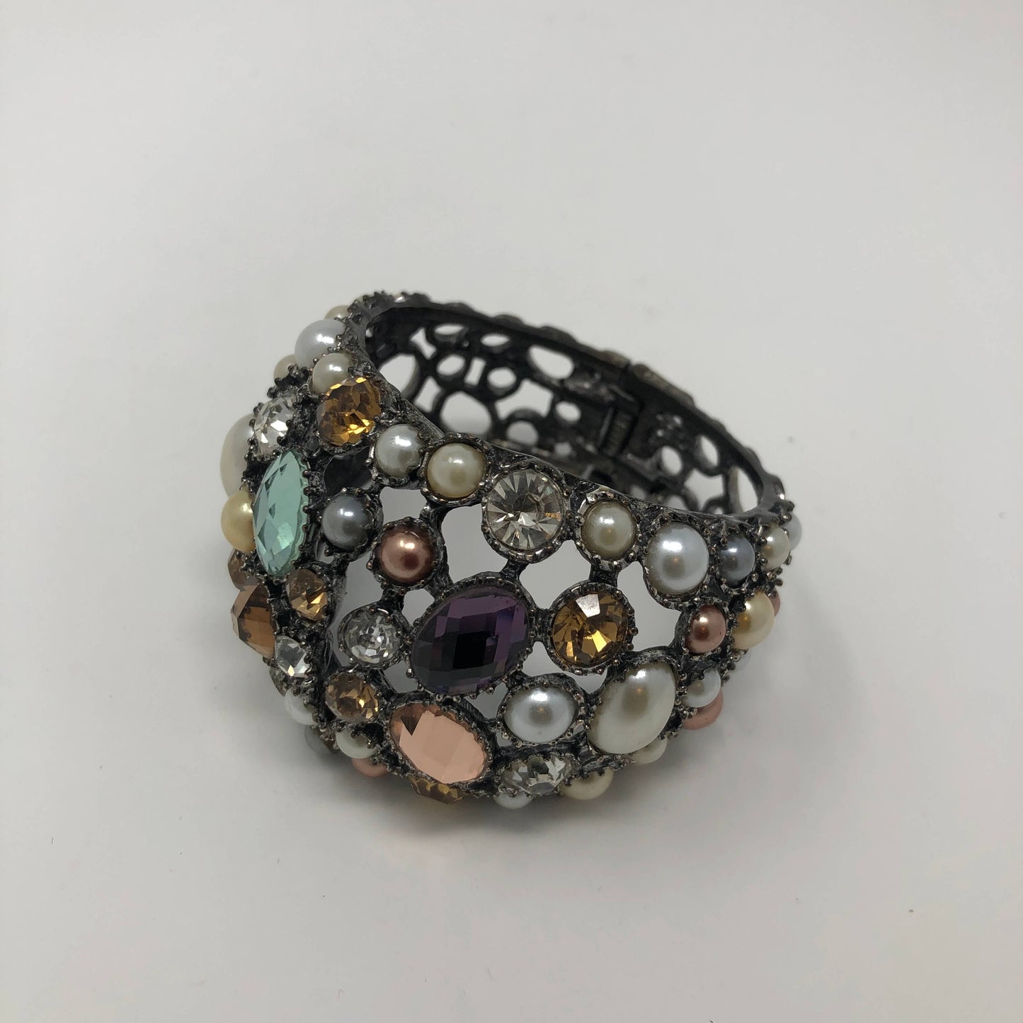 Multicolored Cuff - Rofial Beauty