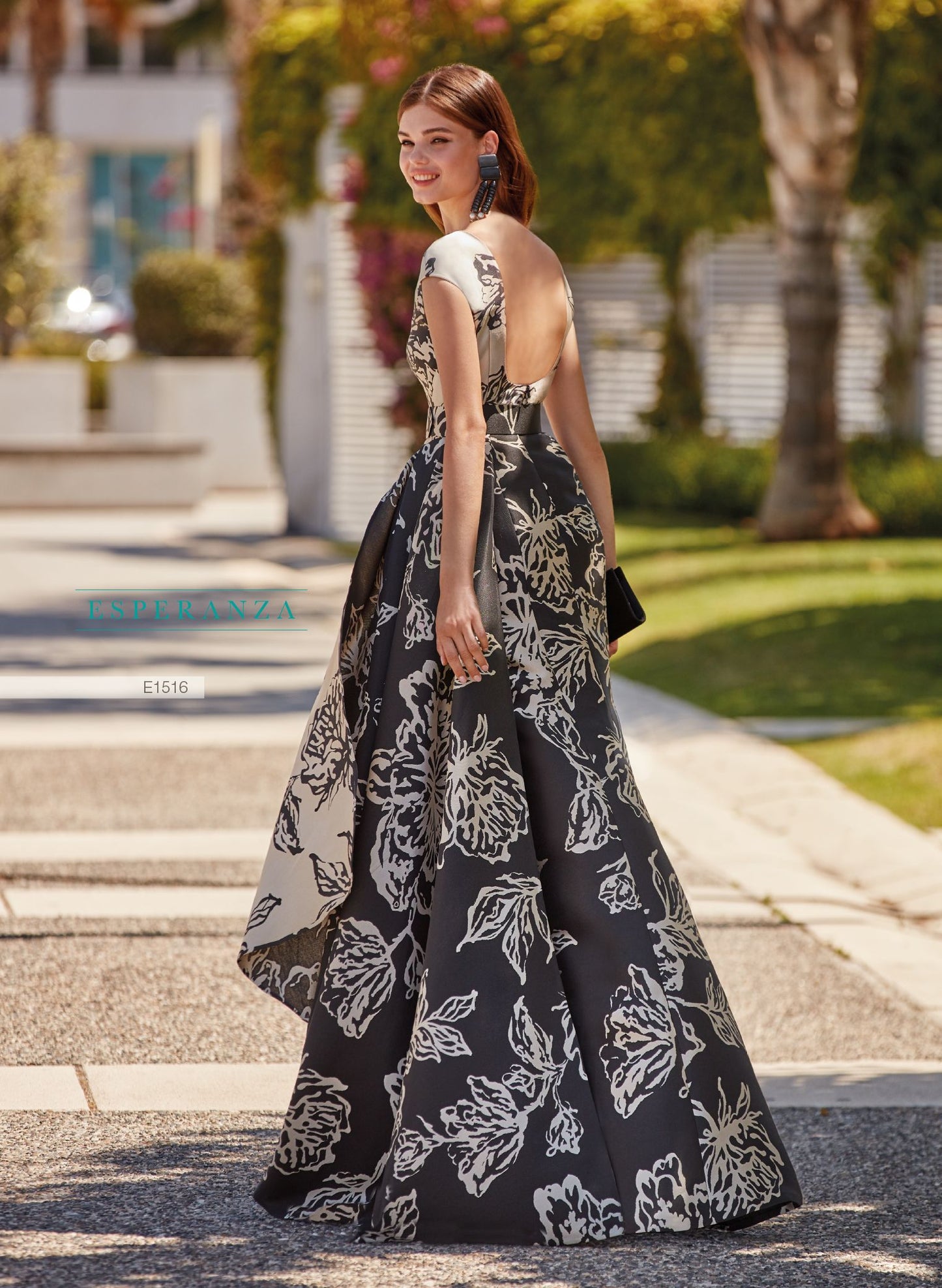 HigarNovias E1516 Marvelous Black and White Gown