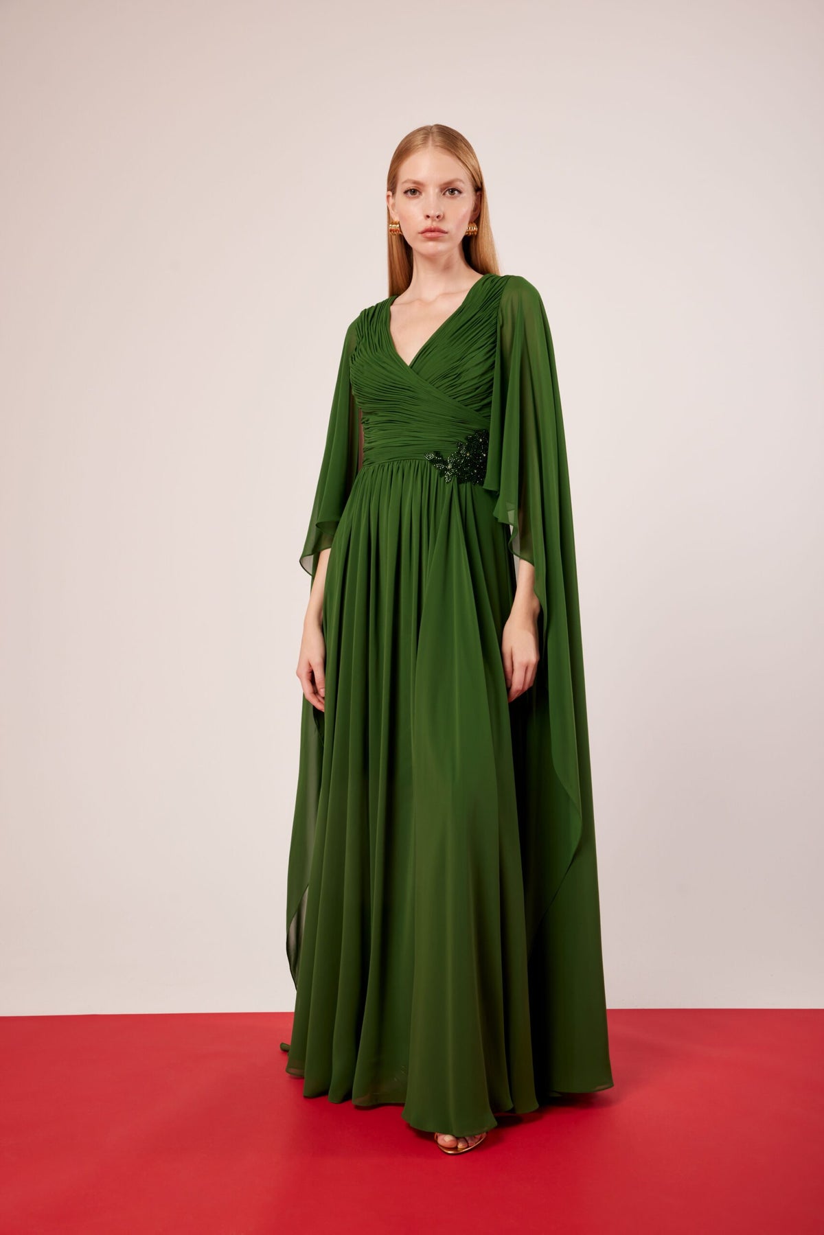 carla ruiz green dress 51525 – Elegant Mother of the Bride with Flowing Cape – Rofial Beauty ss23dresses