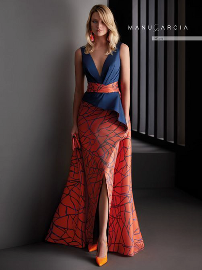 Glamorous Silk Red Gown - Rofial Beauty