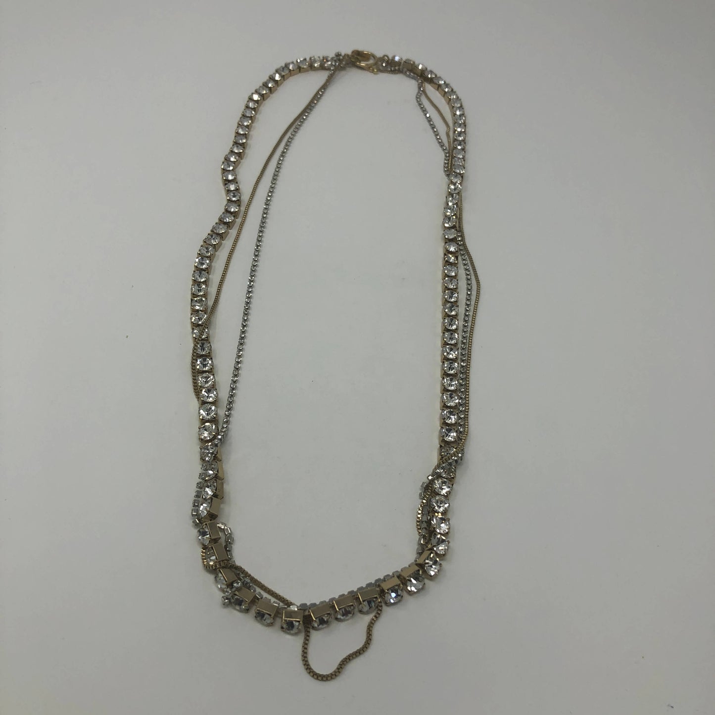 Triple Layered Necklace - Rofial Beauty