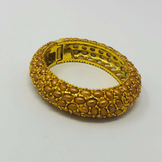 Gold Cuff Bracelet - Rofial Beauty