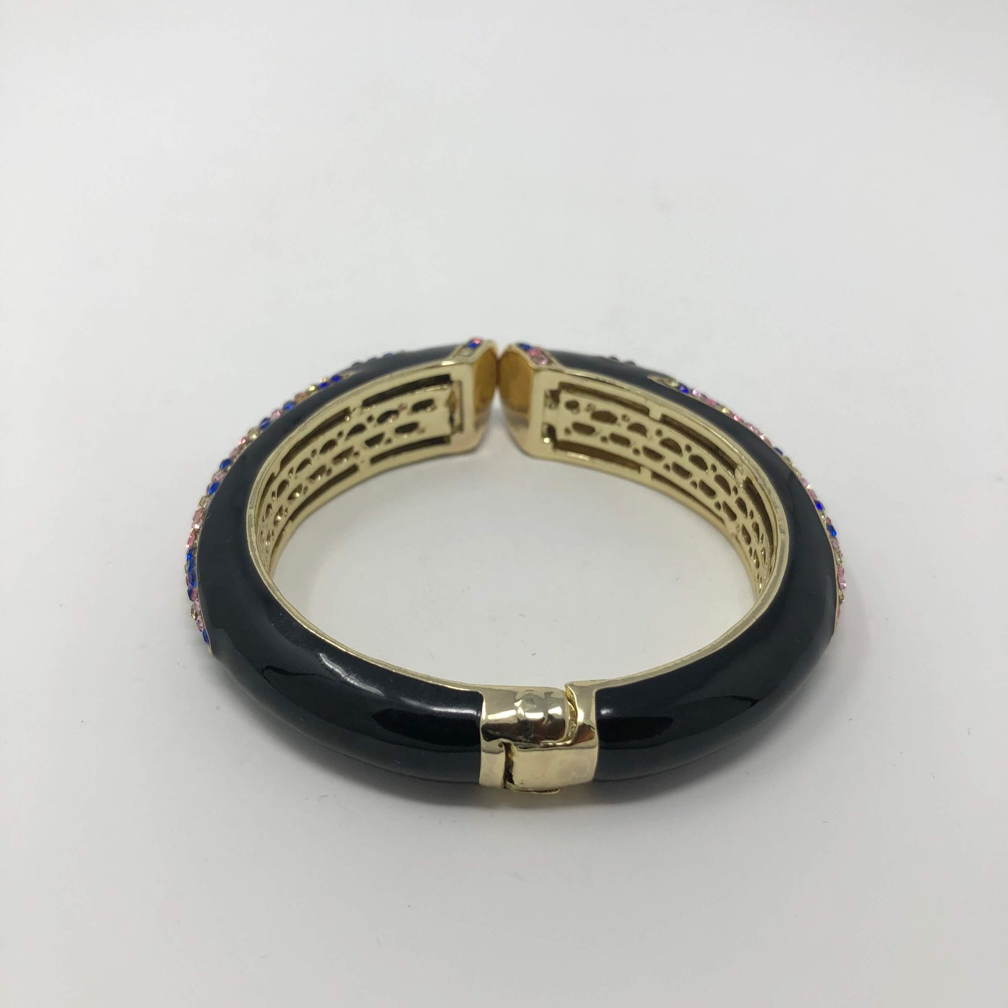 Golden Black Cuff Bracelet - Rofial Beauty