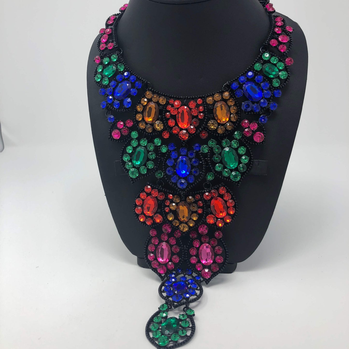 Patterned Necklace - Rofial Beauty