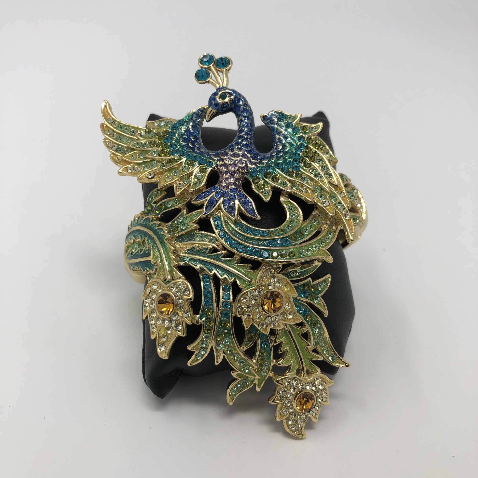 Peacock Themed Bracelet - Rofial Beauty