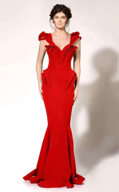 Ruffle Accented Sweetheart Neckline Gown - Rofial Beauty